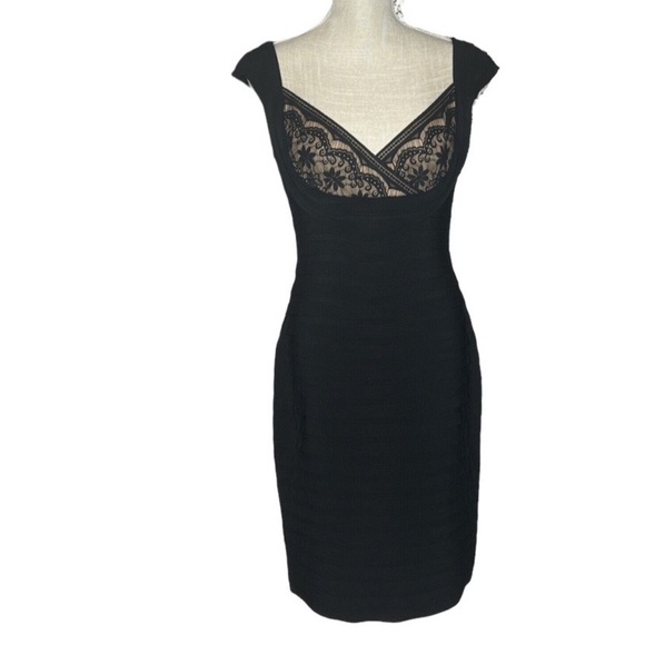 ADRIANNA PAPELL Tiered Lace Dress - Picture 1 of 8